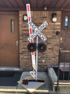 Complete Crossing Gate